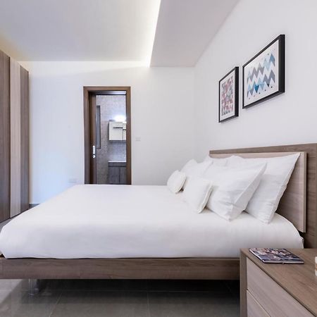 Staymela Apartments - Birkirkara ภายนอก รูปภาพ