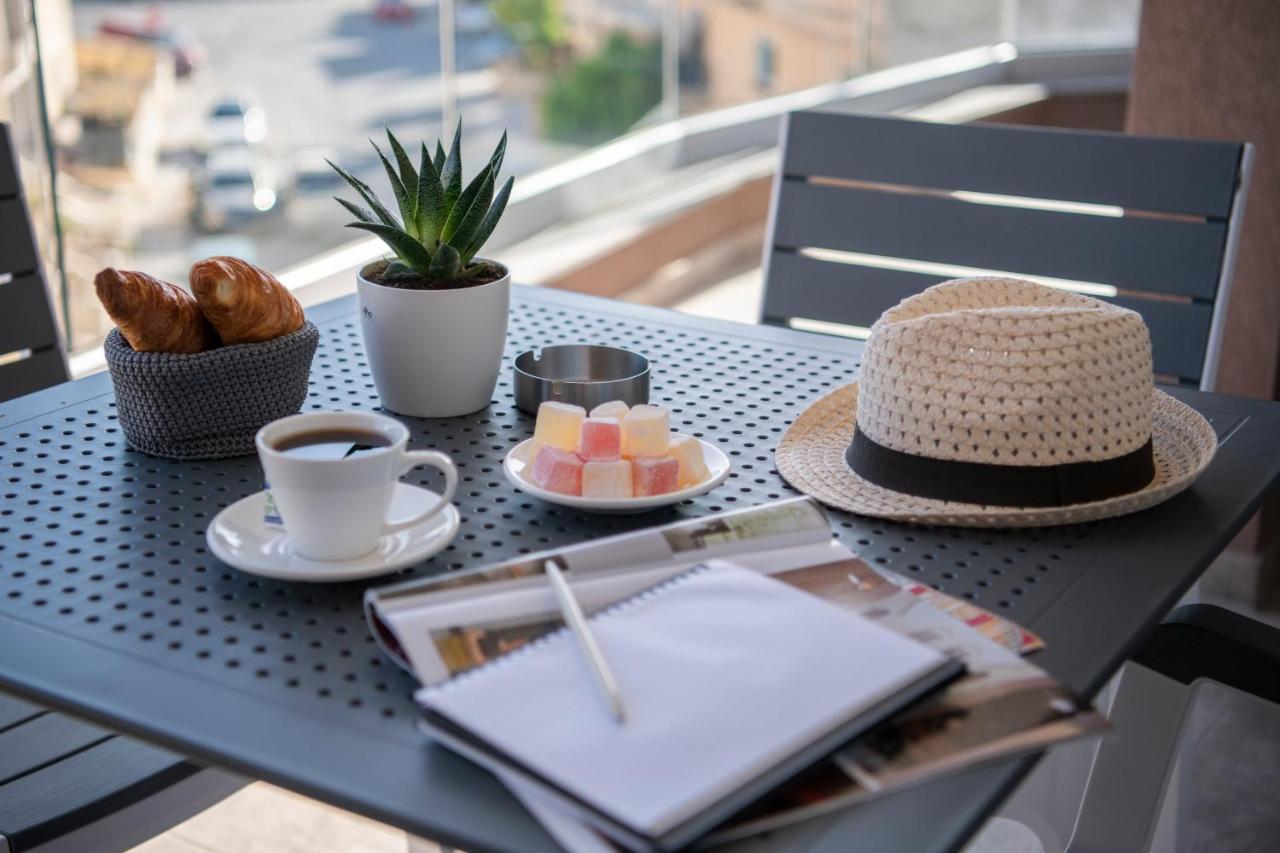 Staymela Apartments - Birkirkara ภายนอก รูปภาพ